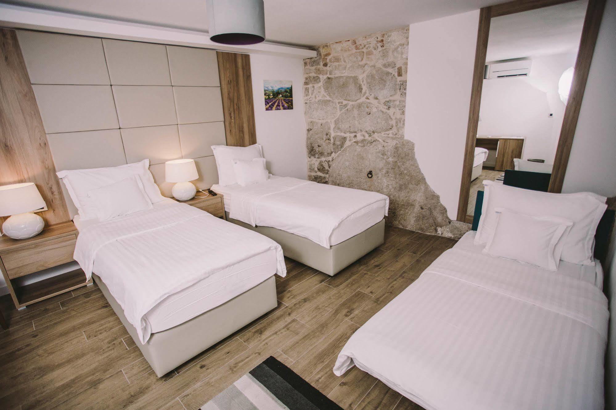 Ibella Boutique Rooms Сплит Экстерьер фото